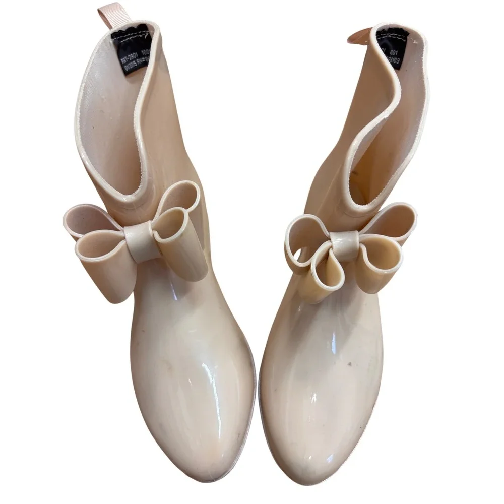 Capelli‎ New York Girls Beige Bow Ankle Rain Boots Glossy Rubber Size 5-6.5